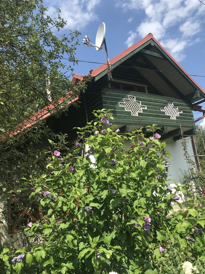 Cottage Shchaslyvyi Yaremche Dış mekan fotoğraf